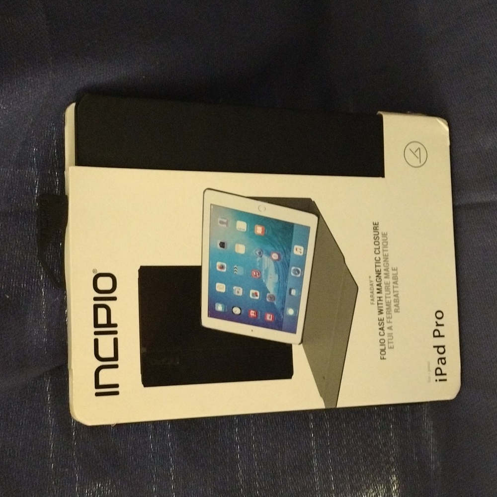 Incipio Faraday Case for iPad Pro 9.7 Inch (2016) - Black